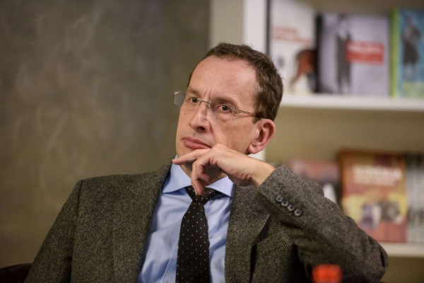 “Na račun boljšega izida bi radi uničili nekaj, kar je civilizacija ves čas imela za sveto.”